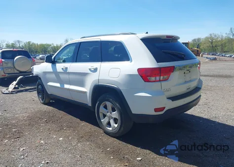 2013 Jeep Grand Cherokee Laredo из США, поврежденный, VIN 1C4RJFAGXDC549440